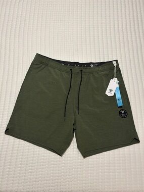 VISSLA Olive Green Drawstring Athletic Shorts Mens XL